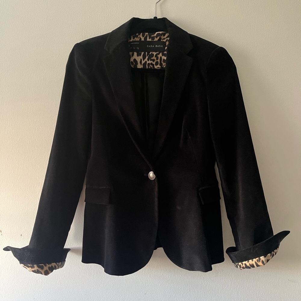 Zara Black Velvet Blazer with Leopard Accents